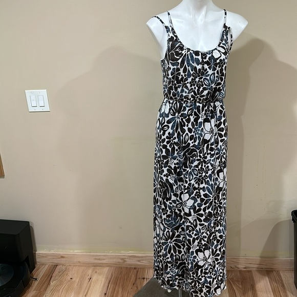 LOFT Black and White Spaghetti Strap Sundress - Picture 3 of 9
